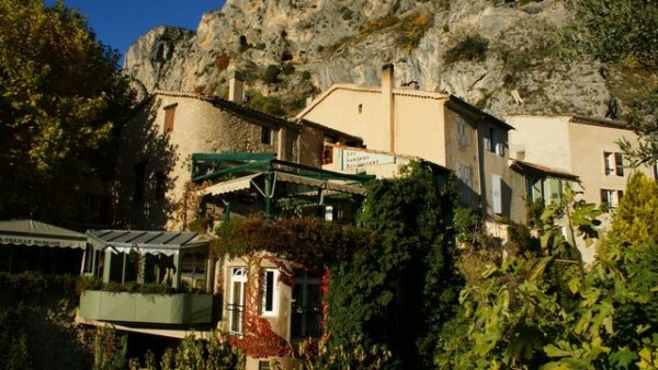 Moustier Sainte Marie et la Route des lavandes. - Image 6